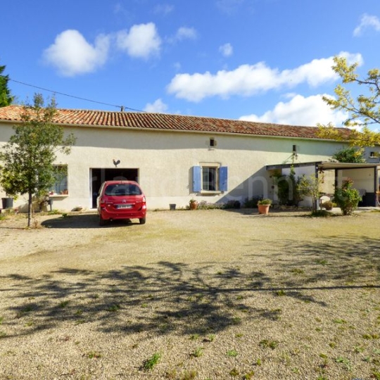 Agence Immobilière Berland Bennett : Maison / Villa | SAUZE-VAUSSAIS (79190) | 125.00m2 | 171 200 € Agence Immobilière Berland Bennett : Maison / Villa | SAUZE-VAUSSAIS (79190) | 125.00m2 | 171 200 €