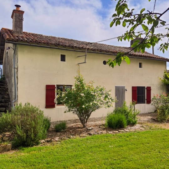 Agence Immobilière Berland Bennett : Maison / Villa | SAUZE-VAUSSAIS (79190) | 152.00m2 | 160 950 € Agence Immobilière Berland Bennett : Maison / Villa | SAUZE-VAUSSAIS (79190) | 152.00m2 | 160 950 €