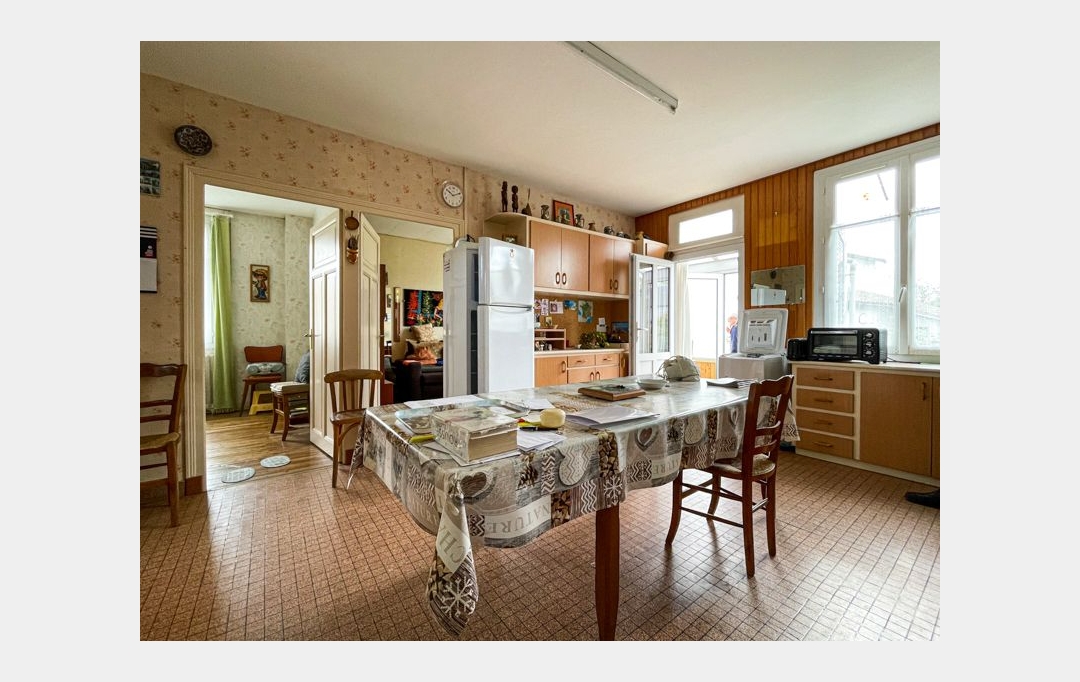 Agence Immobilière Berland Bennett : Maison / Villa | SAUZE-VAUSSAIS (79190) | 70 m2 | 77 490 € 