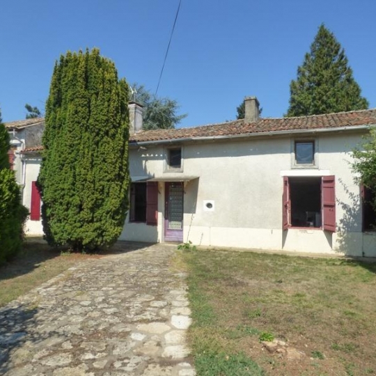 Agence Immobilière Berland Bennett : Maison / Villa | SAUZE-VAUSSAIS (79190) | 98.00m2 | 77 490 € Agence Immobilière Berland Bennett : Maison / Villa | SAUZE-VAUSSAIS (79190) | 98.00m2 | 77 490 €