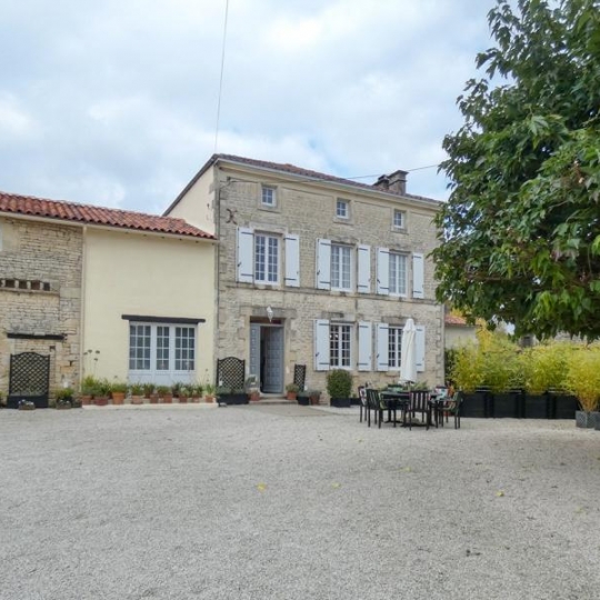  Agence Immobilière Berland Bennett : Maison / Villa | CHEF-BOUTONNE (79110) | 292 m2 | 348 150 € 