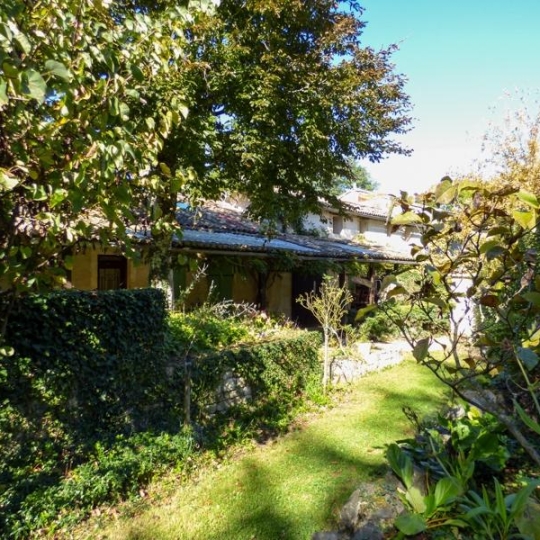 Agence Immobilière Berland Bennett : Appartement | SAUZE-VAUSSAIS (79190) | 319.00m2 | 285 930 € Agence Immobilière Berland Bennett : Appartement | SAUZE-VAUSSAIS (79190) | 319.00m2 | 285 930 €