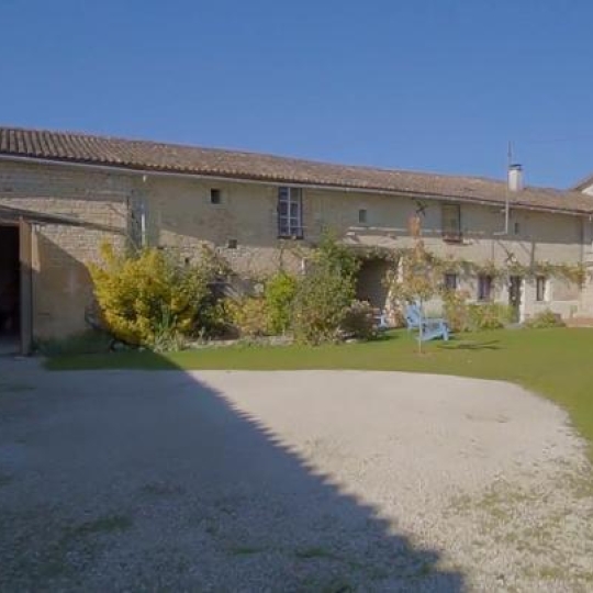  Agence Immobilière Berland Bennett : Maison / Villa | RUFFEC (16700) | 204 m2 | 254 200 € 