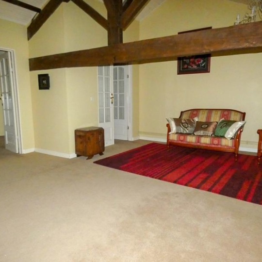  Agence Immobilière Berland Bennett : Maison / Villa | LEZAY (79120) | 243 m2 | 160 000 € 