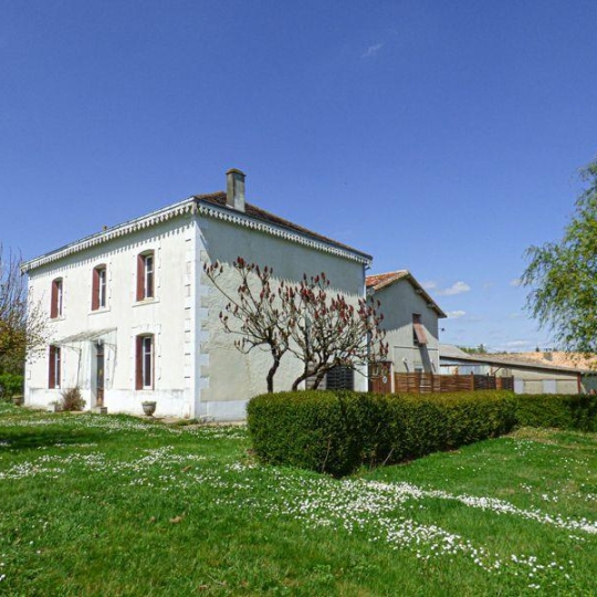 Agence Immobilière Berland Bennett : Maison / Villa | SAUZE-VAUSSAIS (79190) | 169.00m2 | 160 950 € 