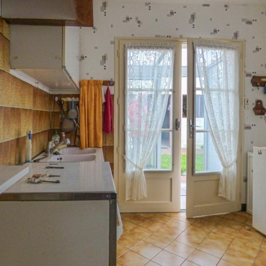  Agence Immobilière Berland Bennett : House | SAUZE-VAUSSAIS (79190) | 107 m2 | 88 000 € 