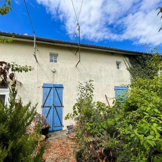 Agence Immobilière Berland Bennett : Maison / Villa | SAUZE-VAUSSAIS (79190) | 199.00m2 | 89 000 € Agence Immobilière Berland Bennett : Maison / Villa | SAUZE-VAUSSAIS (79190) | 199.00m2 | 89 000 €