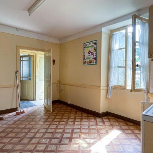  Agence Immobilière Berland Bennett : Maison / Villa | SAUZE-VAUSSAIS (79190) | 214 m2 | 57 500 € 