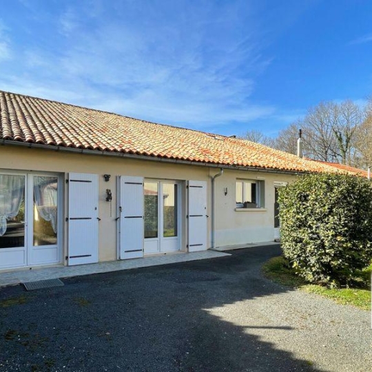  Agence Immobilière Berland Bennett : Maison / Villa | SAUZE-VAUSSAIS (79190) | 190 m2 | 199 000 € 