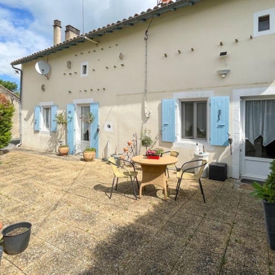 Agence Immobilière Berland Bennett : Maison / Villa | CHEF-BOUTONNE (79110) | 143.00m2 | 197 300 € 