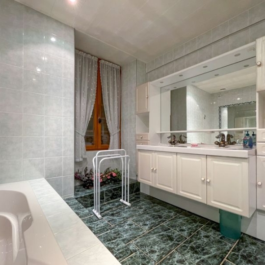  Agence Immobilière Berland Bennett : Maison / Villa | LEZAY (79120) | 230 m2 | 228 300 € 