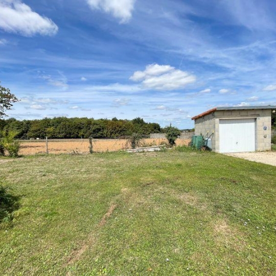  Agence Immobilière Berland Bennett : Maison / Villa | RUFFEC (16700) | 155 m2 | 139 800 € 