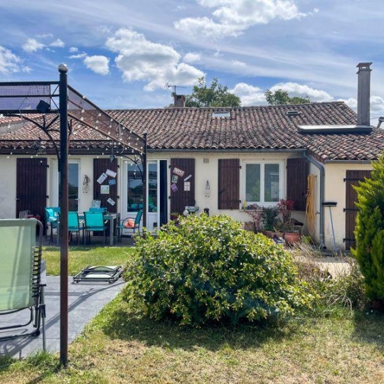  Agence Immobilière Berland Bennett : Maison / Villa | RUFFEC (16700) | 155 m2 | 139 800 € 