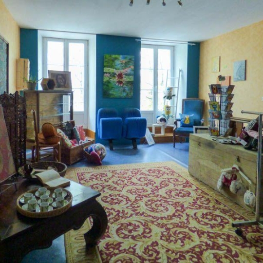  Agence Immobilière Berland Bennett : House | CHEF-BOUTONNE (79110) | 135 m2 | 92 990 € 