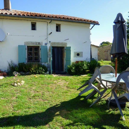 Agence Immobilière Berland Bennett : House | MELLE (79500) | 85.00m2 | 88 000 € 