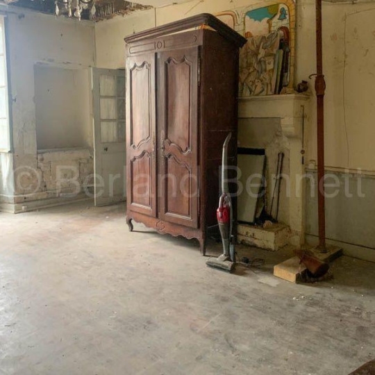  Agence Immobilière Berland Bennett : Maison / Villa | BRIOUX-SUR-BOUTONNE (79170) | 200 m2 | 77 480 € 