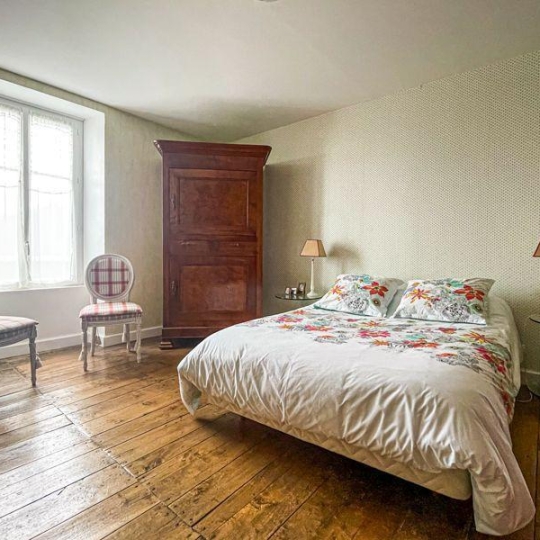  Agence Immobilière Berland Bennett : Maison / Villa | SAUZE-VAUSSAIS (79190) | 207 m2 | 223 000 € 