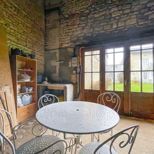  Agence Immobilière Berland Bennett : Maison / Villa | SAUZE-VAUSSAIS (79190) | 207 m2 | 223 000 € 