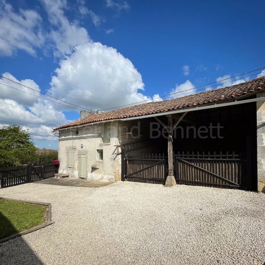  Agence Immobilière Berland Bennett : Maison / Villa | CIVRAY (86400) | 130 m2 | 186 700 € 