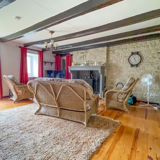  Agence Immobilière Berland Bennett : Maison / Villa | CHEF-BOUTONNE (79110) | 135 m2 | 165 850 € 