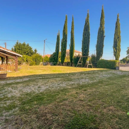  Agence Immobilière Berland Bennett : Maison / Villa | CHEF-BOUTONNE (79110) | 135 m2 | 165 850 € 
