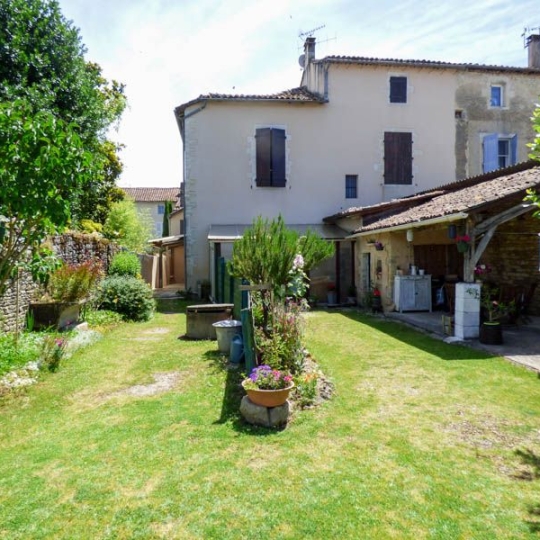 Agence Immobilière Berland Bennett : Maison / Villa | RUFFEC (16700) | 280.00m2 | 315 000 € 