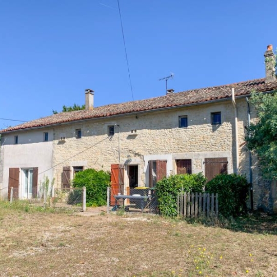 Agence Immobilière Berland Bennett : Maison / Villa | RUFFEC (16700) | 95.00m2 | 88 000 € 