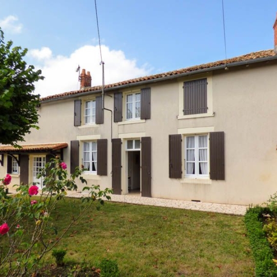  Agence Immobilière Berland Bennett : Maison / Villa | SAUZE-VAUSSAIS (79190) | 114 m2 | 109 000 € 