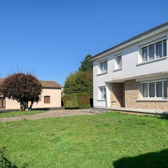  Agence Immobilière Berland Bennett : Maison / Villa | SAUZE-VAUSSAIS (79190) | 209 m2 | 265 000 € 