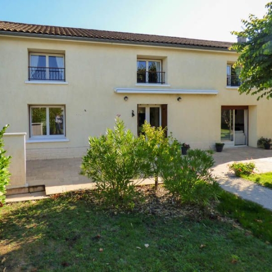  Agence Immobilière Berland Bennett : Maison / Villa | SAUZE-VAUSSAIS (79190) | 136 m2 | 233 600 € 