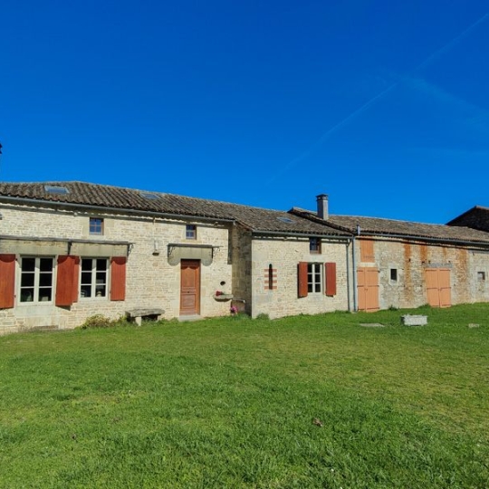 Agence Immobilière Berland Bennett : Maison / Villa | SAUZE-VAUSSAIS (79190) | 150.00m2 | 165 800 € 