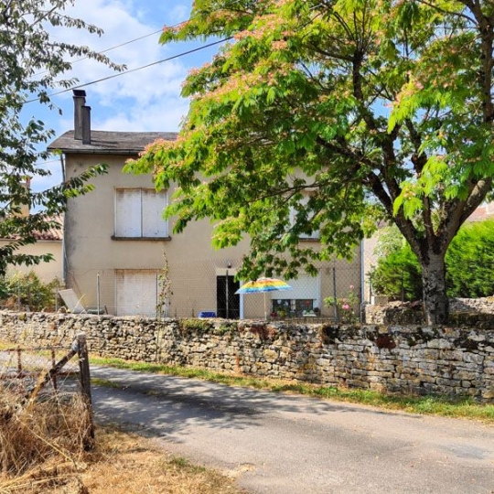  Agence Immobilière Berland Bennett : Maison / Villa | RUFFEC (16700) | 130 m2 | 107 900 € 