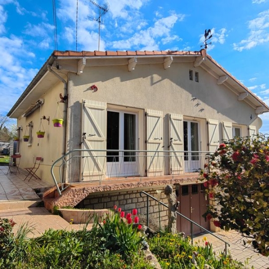 Agence Immobilière Berland Bennett : Maison / Villa | CIVRAY (86400) | 105.00m2 | 119 500 € 