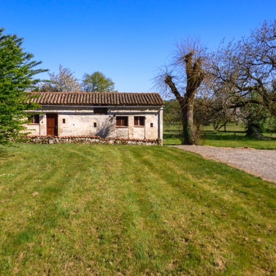  Agence Immobilière Berland Bennett : Maison / Villa | LA FORET-DE-TESSE (16240) | 190 m2 | 186 725 € 