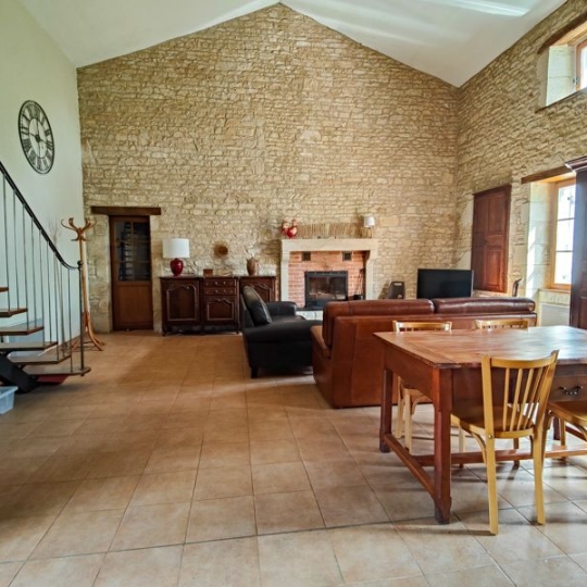  Agence Immobilière Berland Bennett : Maison / Villa | CIVRAY (86400) | 146 m2 | 223 000 € 