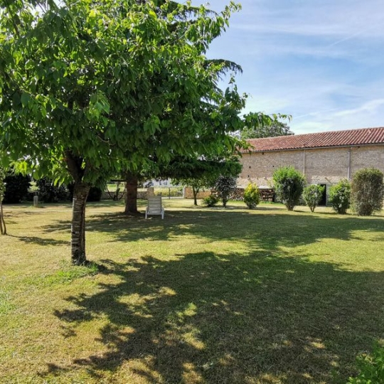  Agence Immobilière Berland Bennett : Maison / Villa | CIVRAY (86400) | 146 m2 | 223 000 € 
