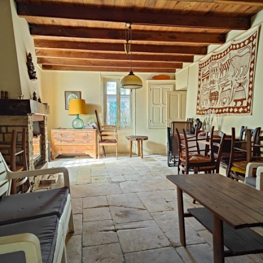  Agence Immobilière Berland Bennett : House | SAUZE-VAUSSAIS (79190) | 136 m2 | 66 480 € 