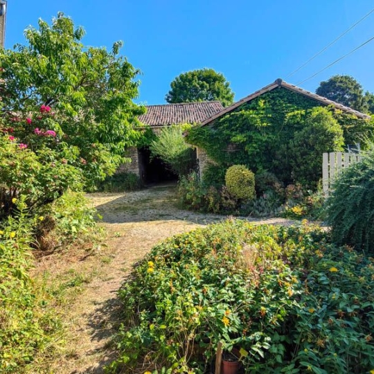  Agence Immobilière Berland Bennett : House | LEZAY (79120) | 106 m2 | 119 350 € 