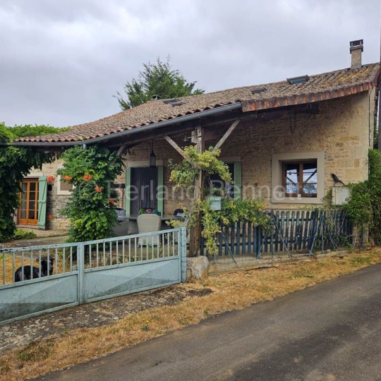 Agence Immobilière Berland Bennett : Maison / Villa | SAUZE-VAUSSAIS (79190) | 160.00m2 | 233 600 € 