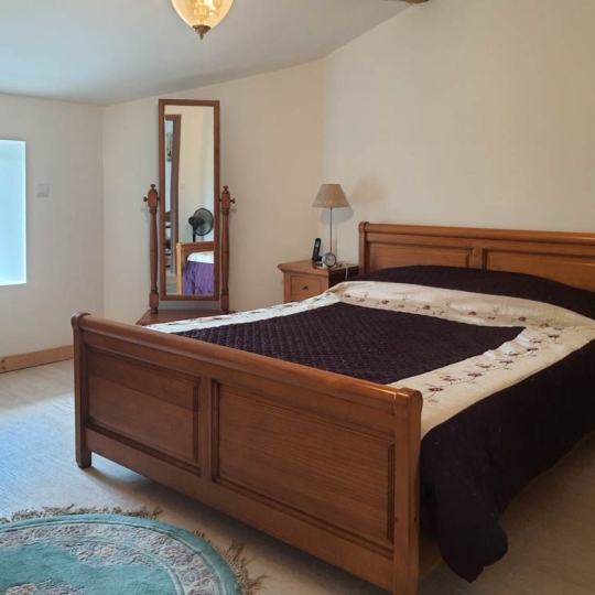  Agence Immobilière Berland Bennett : House | AULNAY (17470) | 190 m2 | 299 500 € 