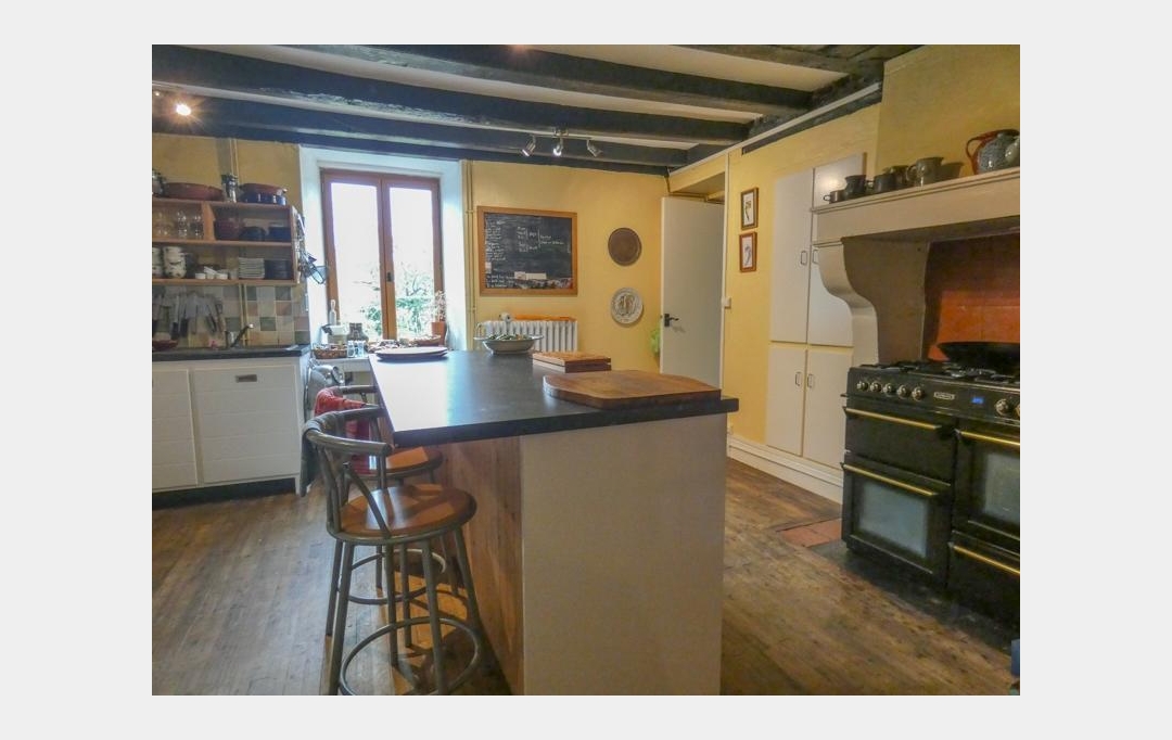 Agence Immobilière Berland Bennett : Maison / Villa | RUFFEC (16700) | 204 m2 | 254 200 € 