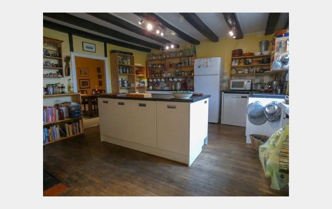 Agence Immobilière Berland Bennett : Maison / Villa | RUFFEC (16700) | 204 m2 | 254 200 € 
