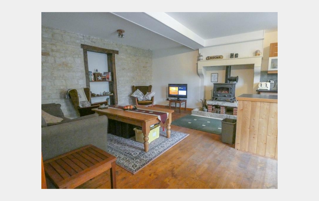 Agence Immobilière Berland Bennett : Maison / Villa | RUFFEC (16700) | 204 m2 | 254 200 € 