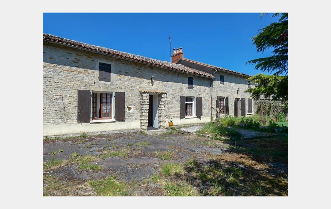 Agence Immobilière Berland Bennett : Maison / Villa | LEZAY (79120) | 243 m2 | 176 550 € 