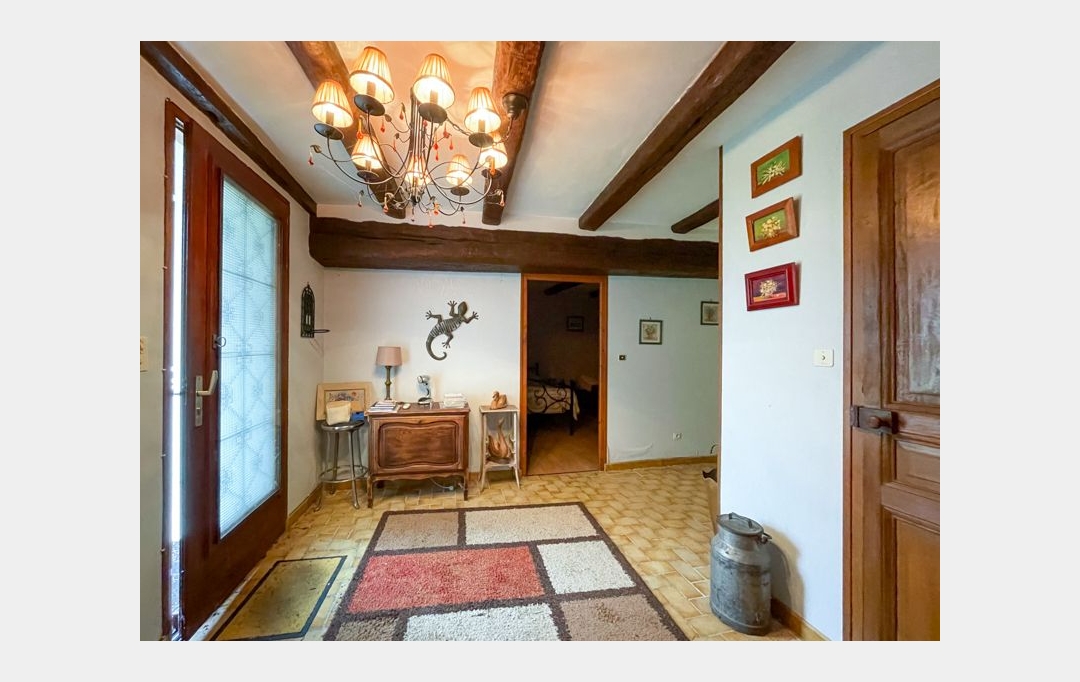 Agence Immobilière Berland Bennett : Maison / Villa | LEZAY (79120) | 243 m2 | 160 000 € 