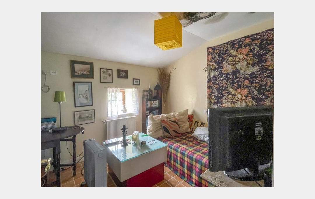 Agence Immobilière Berland Bennett : House | SAUZE-VAUSSAIS (79190) | 199 m2 | 89 000 € 