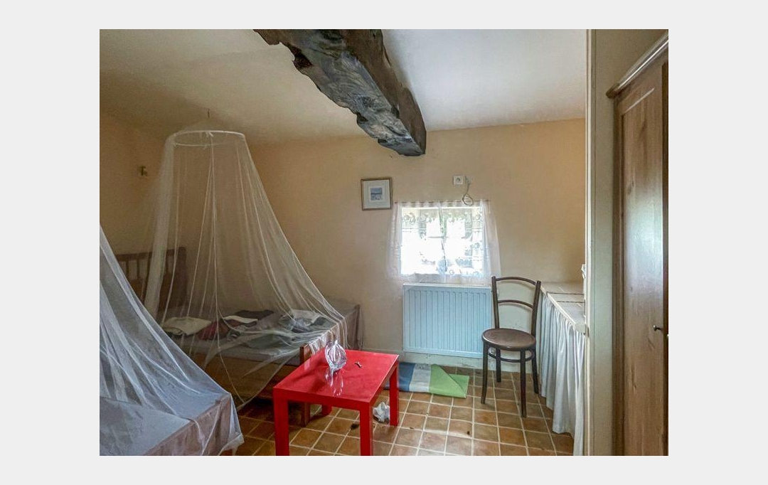 Agence Immobilière Berland Bennett : House | SAUZE-VAUSSAIS (79190) | 199 m2 | 89 000 € 