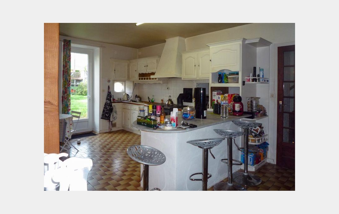 Agence Immobilière Berland Bennett : Maison / Villa | RUFFEC (16700) | 166 m2 | 144 850 € 