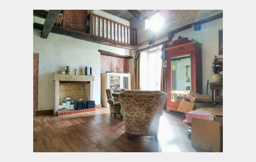 Agence Immobilière Berland Bennett : Maison / Villa | SAUZE-VAUSSAIS (79190) | 270 m2 | 129 600 € 