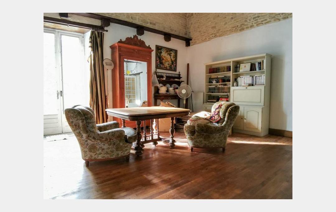 Agence Immobilière Berland Bennett : Maison / Villa | SAUZE-VAUSSAIS (79190) | 270 m2 | 129 600 € 